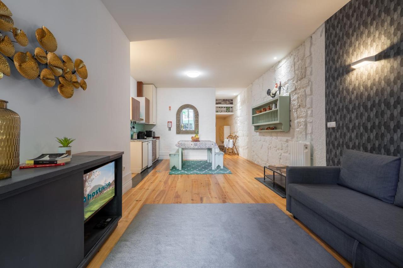 Host Wise - Homely Noble Flats - Garden & Jacuzzi OOporto Exterior foto